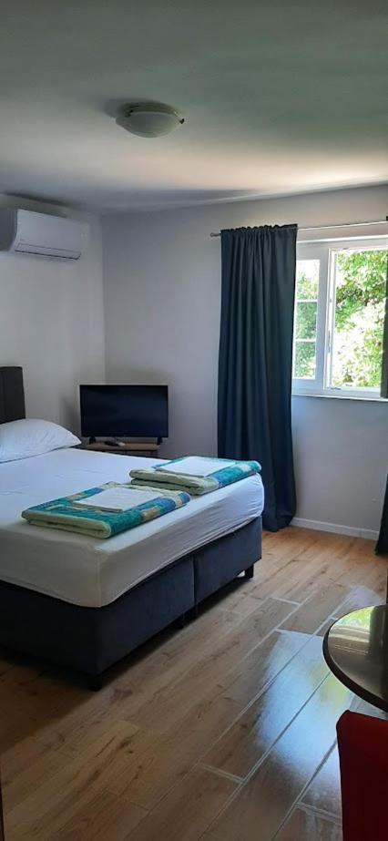 קולאן Guesthouse Sime מראה חיצוני תמונה