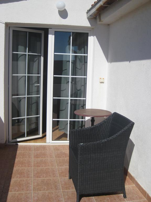 קולאן Guesthouse Sime חדר תמונה
