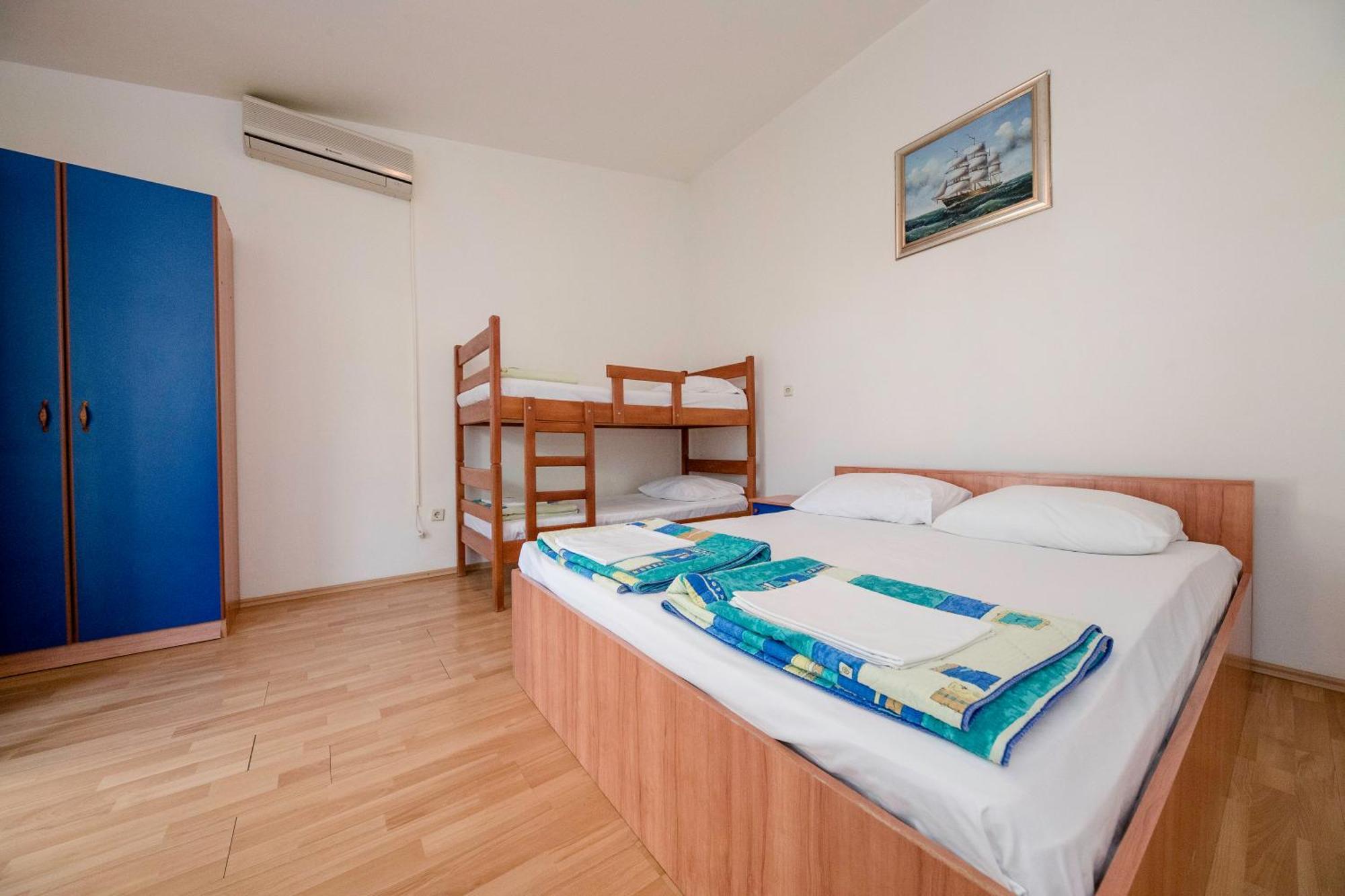 קולאן Guesthouse Sime מראה חיצוני תמונה