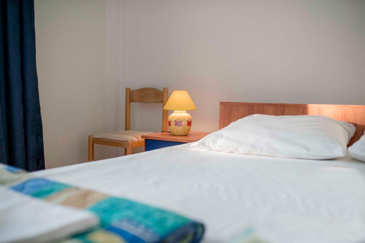 קולאן Guesthouse Sime מראה חיצוני תמונה